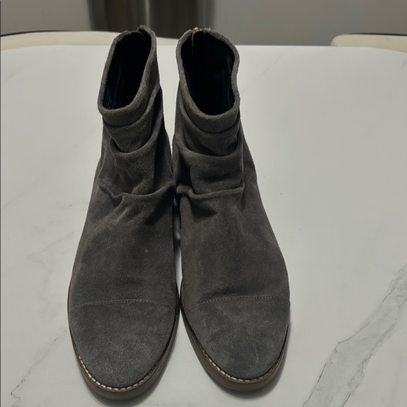 COLE HAAN Gray Suede Ankle Boots - Picture 1 of 4